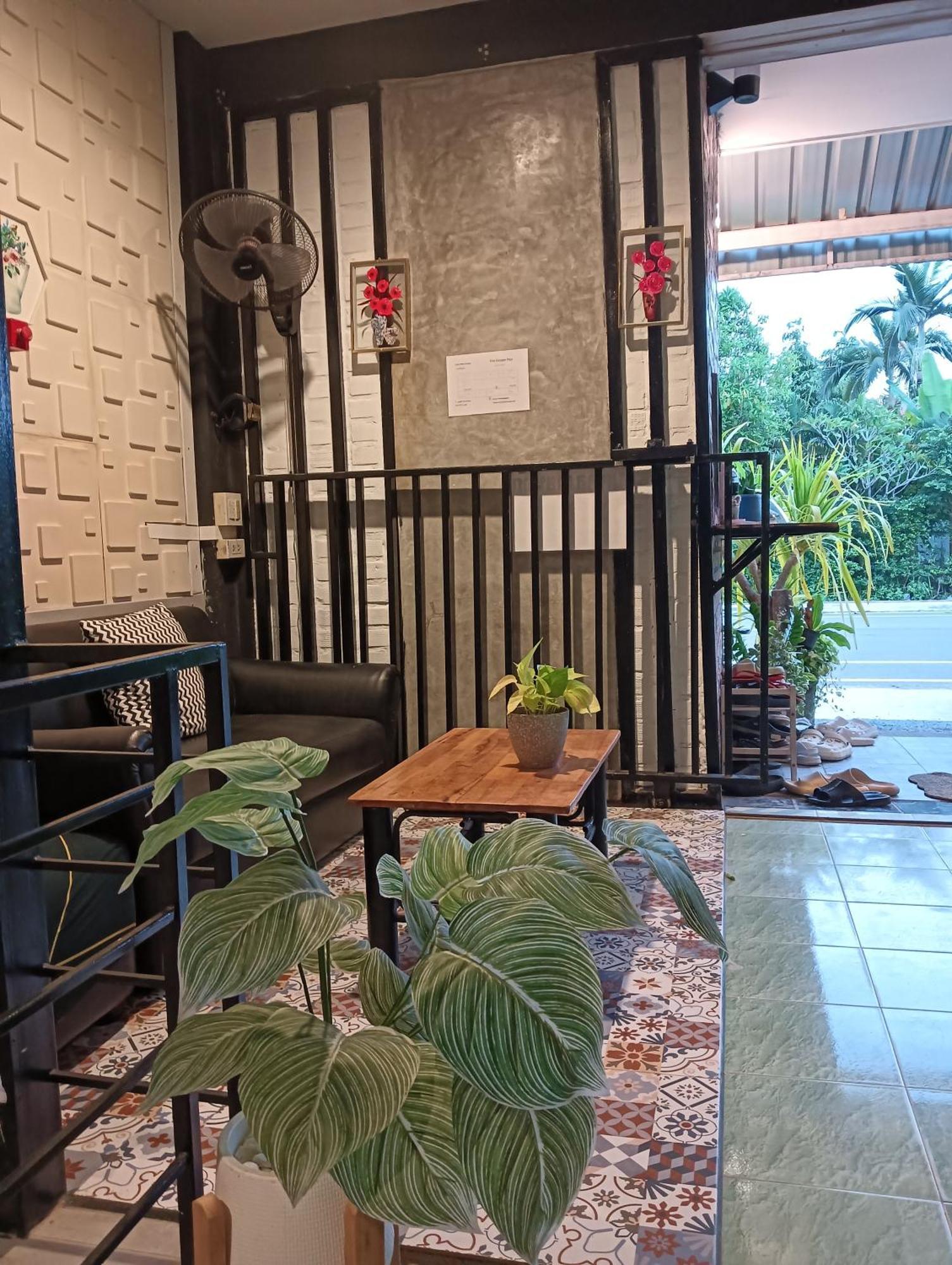 Hostel Krabi Nemo House Ao Nang Exterior foto